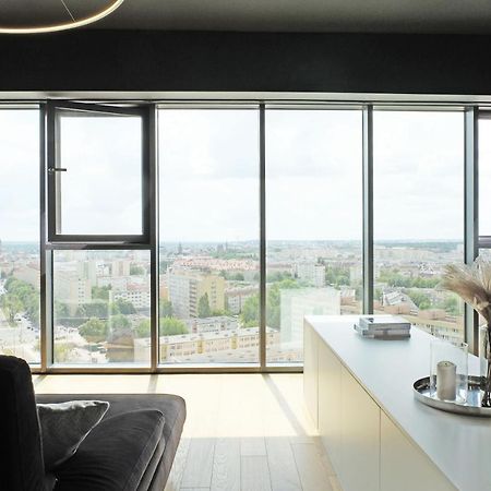 Hanza Tower - Luxurious Apartment 60M2 - 15Th Floor City View シュチェチン エクステリア 写真